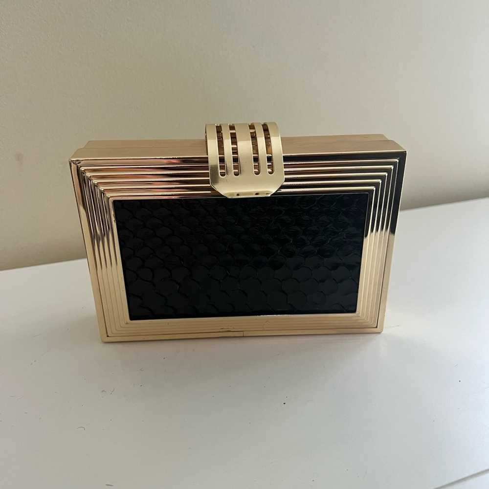Chic Designer Black and Gold Clutch - Picture 1 of 11